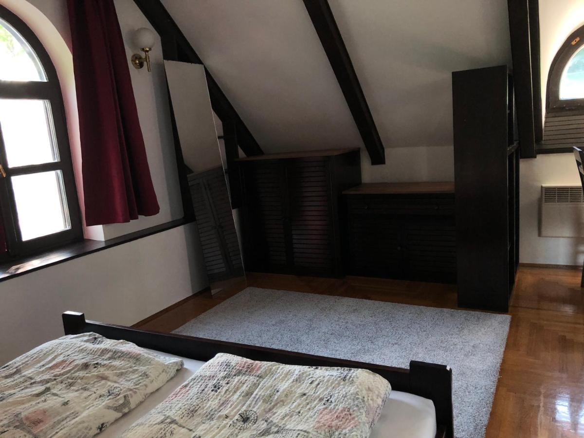Echo Apartman ティハニ エクステリア 写真